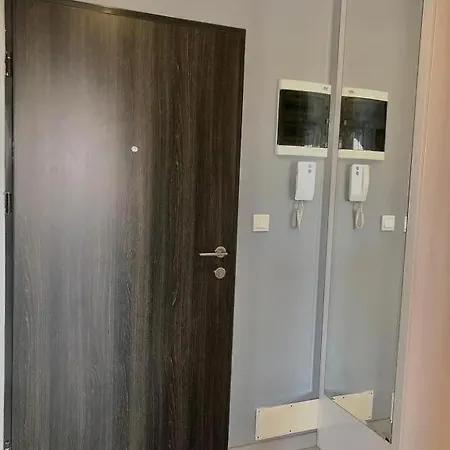 Apartament Klobucka Okecie Vip * Warschau