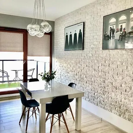 Apartment Apartament Klobucka Okecie Vip *