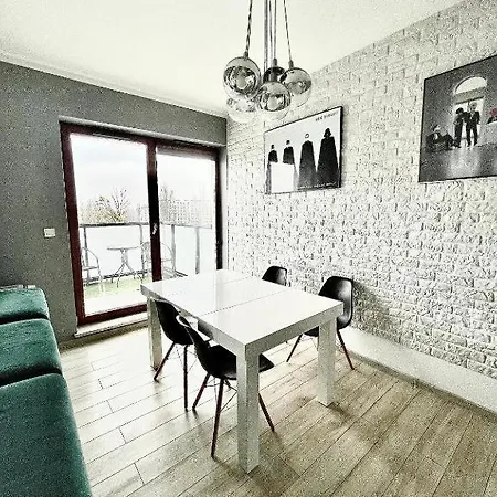 Apartament Klobucka Okecie Vip Apartment *